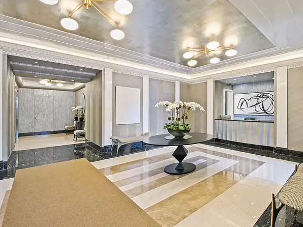110 Central Park South 8B image 16 of 17