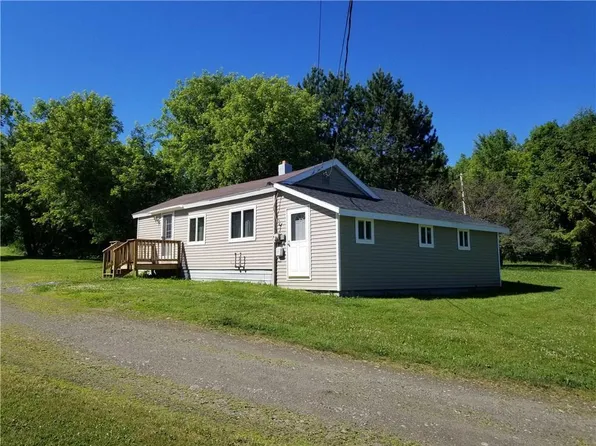 527 Essex Street, Dover-Foxcroft, ME 04426