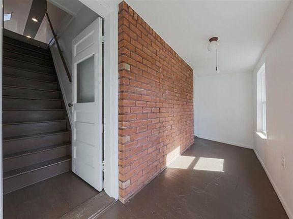 Rear porch to bonus room