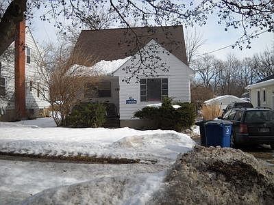 1104 Brooks
