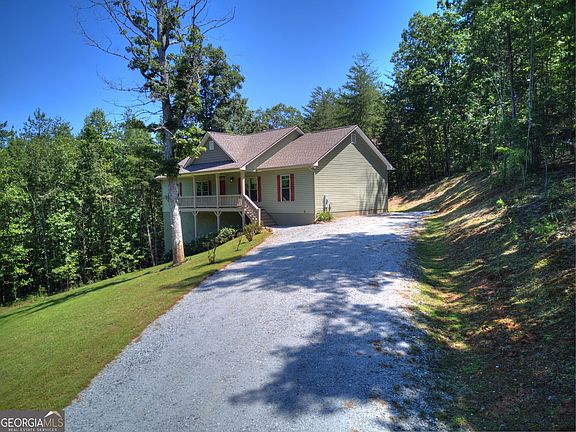 2nd image of 294 Rainbow Cir
