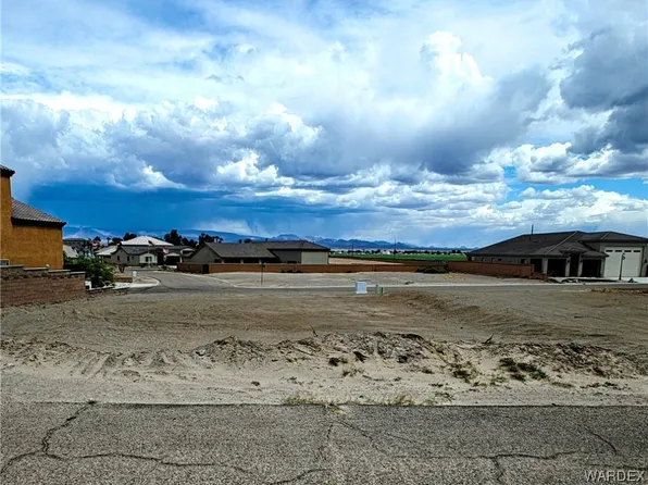 7975 S Fox St, Mohave Valley, AZ 86440