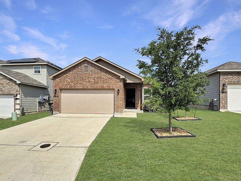 1st image of 13019 Heathers Elm