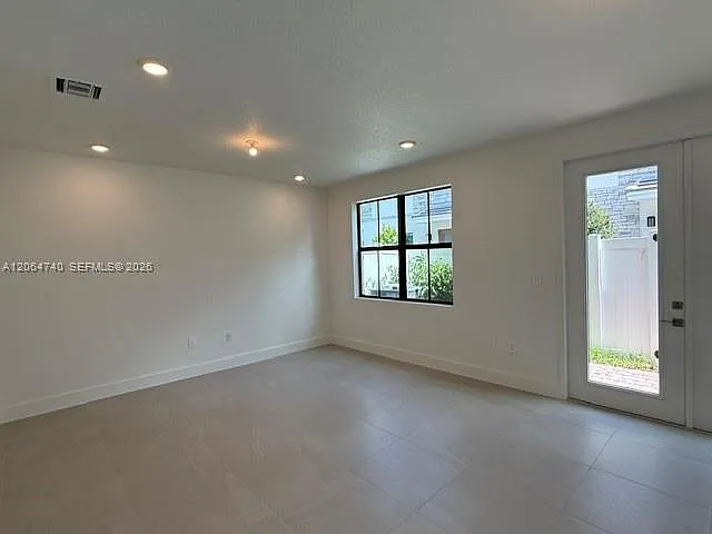 7264 SW 46th St #7264 — Photo 8
