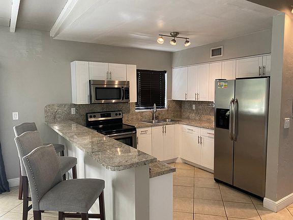 2nd image of 1150 SW 45th Ter