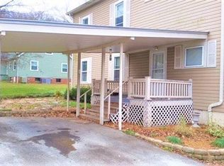 9603 Ocoee St #A, Ooltewah, TN 37363