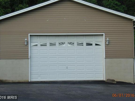3rd image of 5008 Skylark Dr