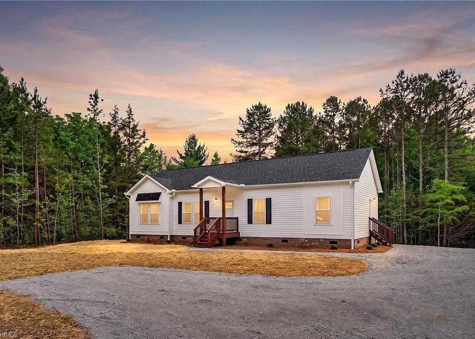 1st image of 2591 Hopewell Friends Rd