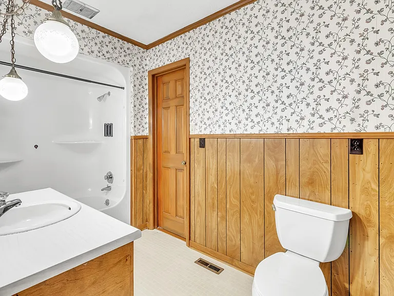 3025 Trewhitt Rd SE — Photo 24