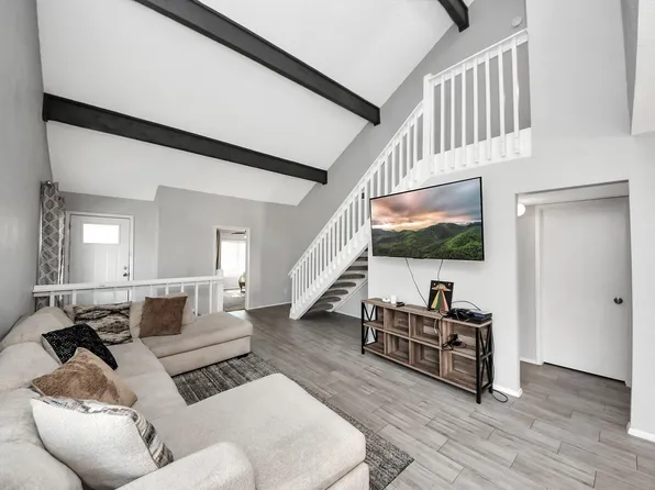 6154 W Airport Blvd #16, Houston, TX 77035