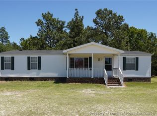 115 Peppertree Ln, Raeford, NC 28376