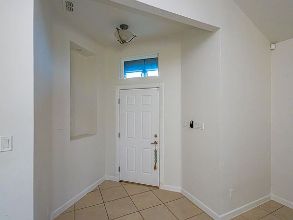 4th image of 5720 Saint Charles Loop