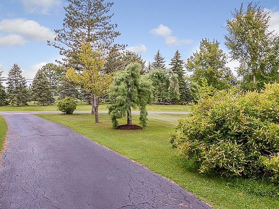 2nd image of 2605 Stony Hill Rd