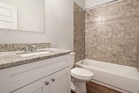 3311 Heritage Ln — Photo 10