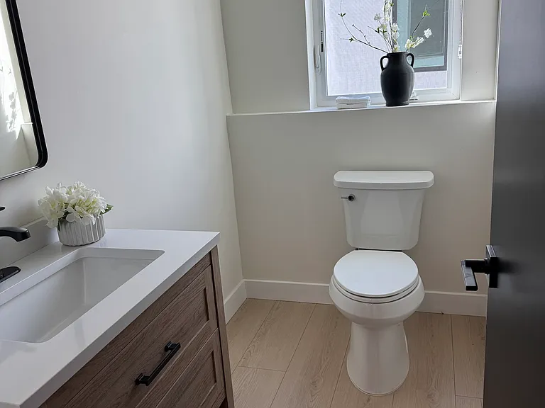 4152 Cahuenga Blvd #9 — Photo 14