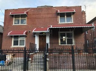 2728 Fish Ave, Bronx, NY 10469