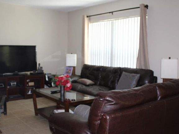 3rd image of 1799 N Highland Ave #11