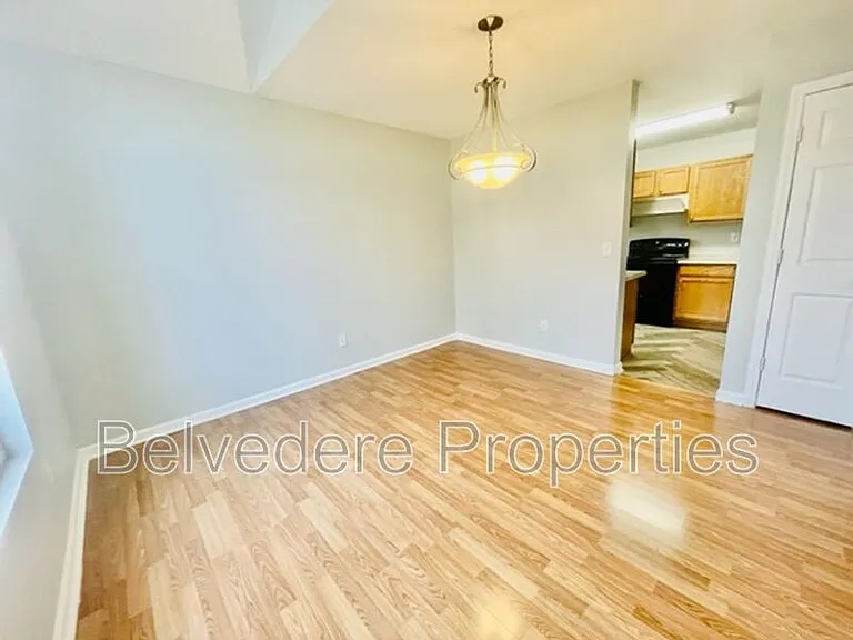 405 N Dudley St — Photo 5