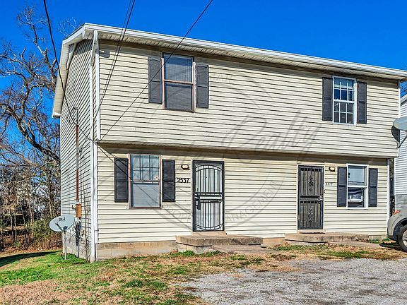 2nd image of 2537 Highland Trace Dr