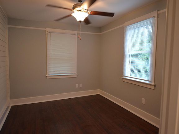 2nd image of 215 W Anderson St #C