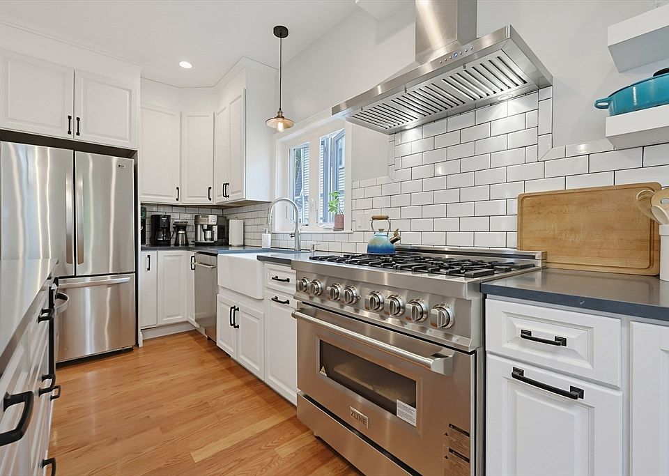 1st image of 53 Fairbanks St