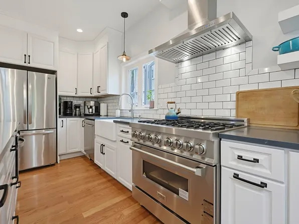 53 Fairbanks St, Brighton, MA 02135