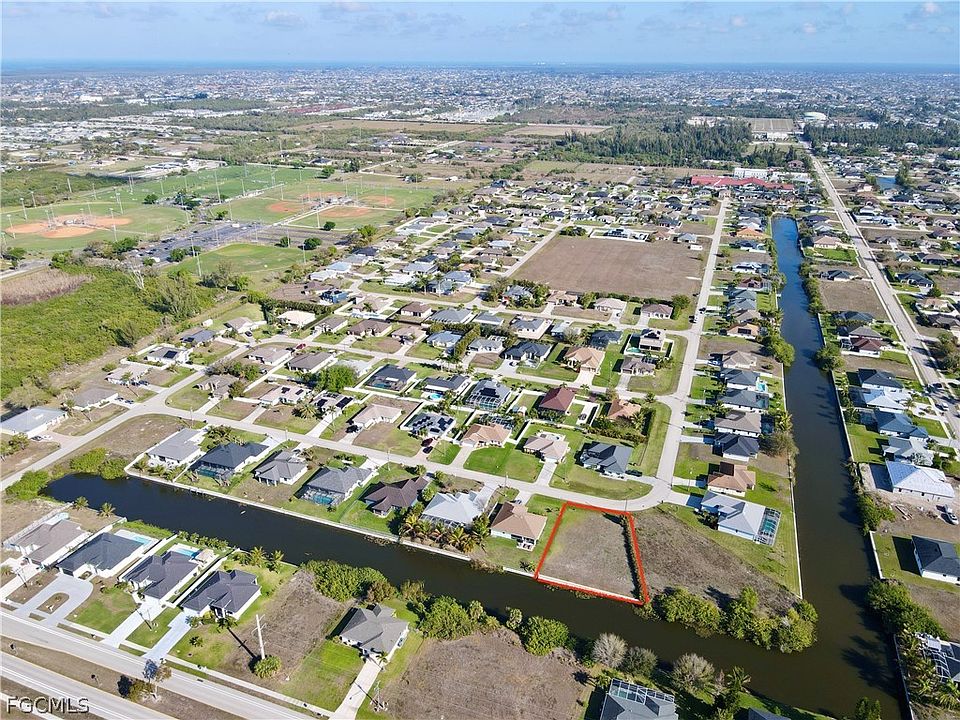 1st image of 2102 SW 15th Ter