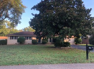 125 Maywood Dr, Jackson, TN 38305