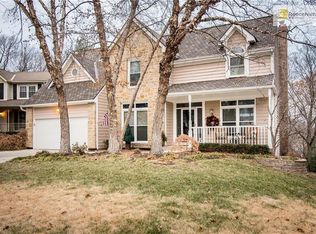 7623 Acuff Ln, Lenexa, KS 66216