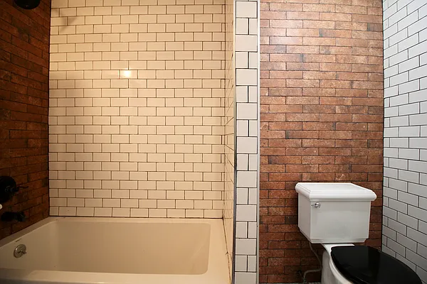 Rented by Hagstrom Management Inc | media 14