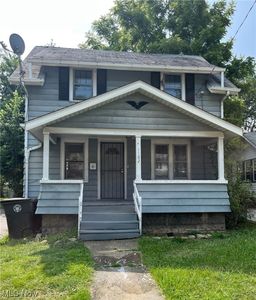 1102 Neptune Ave, Akron, OH, 44301