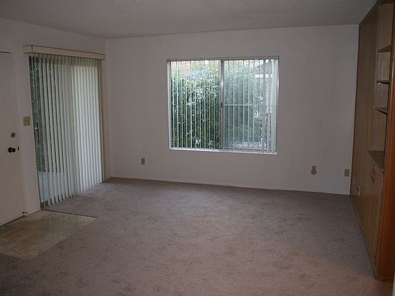 3rd image of 1268 Pennsylvania Ave APT 7