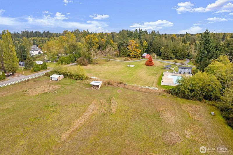 4th image of 7876 Crocket Road
