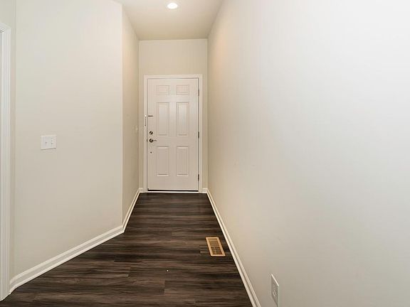 2nd image of 2801 Dillon Dr