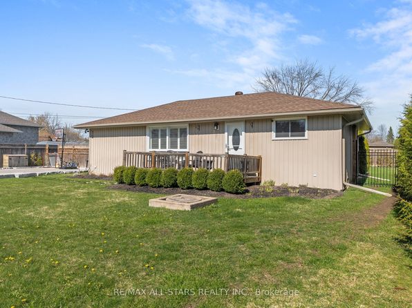 19 Joel Ave, Georgina, ON L0E 1S0