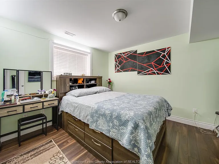 1937 Mark Ave #BASEMENT — Photo 13