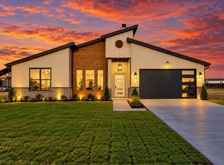 6025 Huckleberry Ln, Joshua, TX 76058