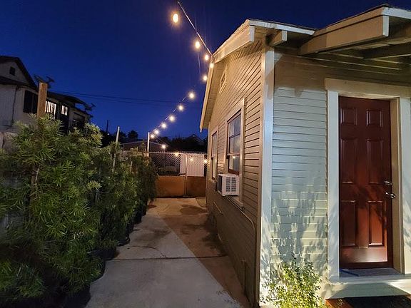 4th image of 5914 Marmion Way #1/2