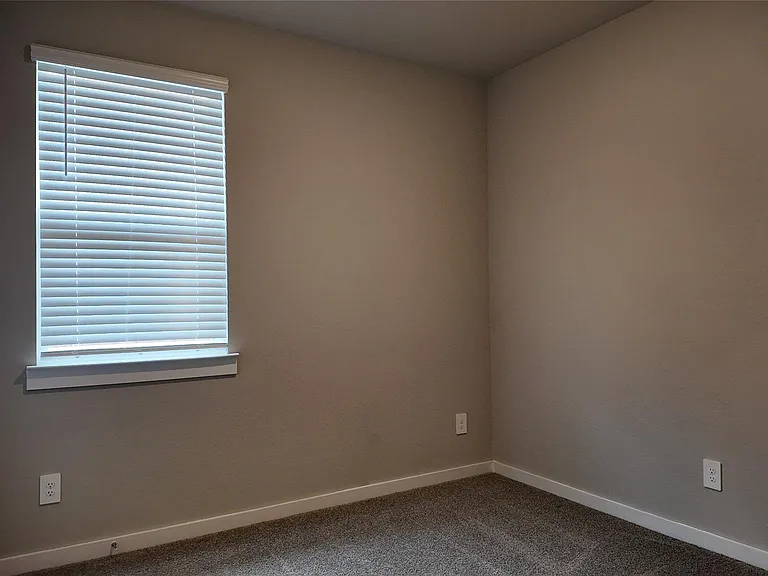 16817 Harvest Grove Ln — Photo 9