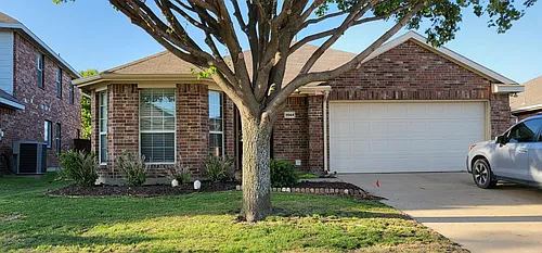 9944 Southgate Dr Photo 1