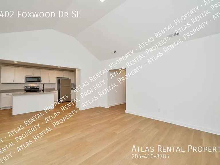 4402 Foxwood Dr — Photo 14