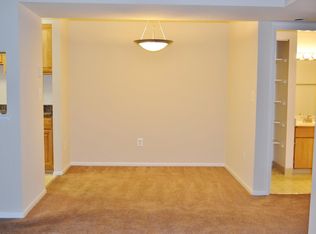 708 Edgewater Dr APT 202, Salisbury, MD 21804