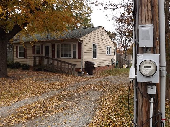 2nd image of 410 Greenwood Dr