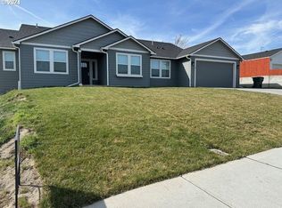 62 NE Alora Dr, Hermiston, OR 97838