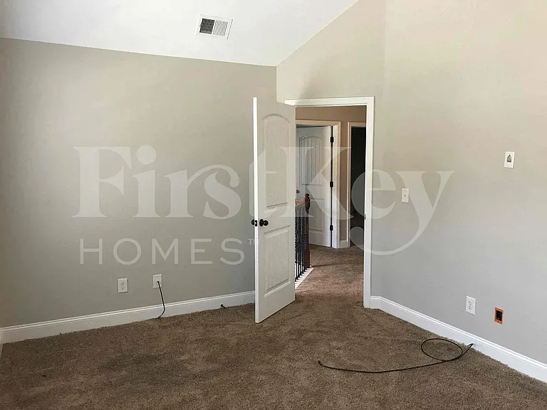 2022 Poplar Falls Ave — Photo 23