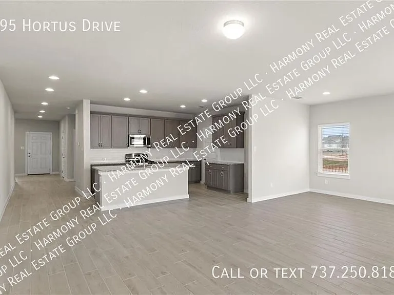 195 Hortus Dr — Photo 3