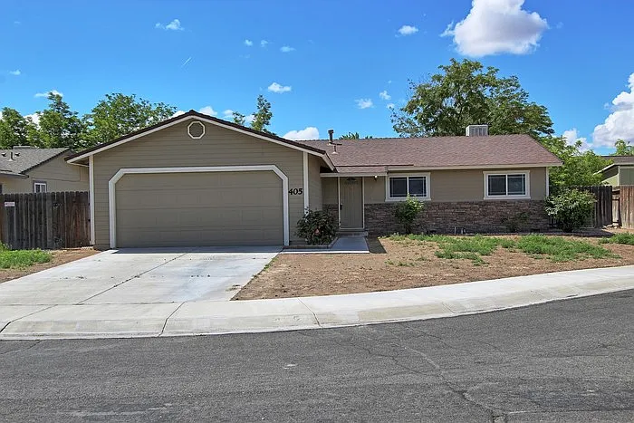 405 Bramble Ct photo 1