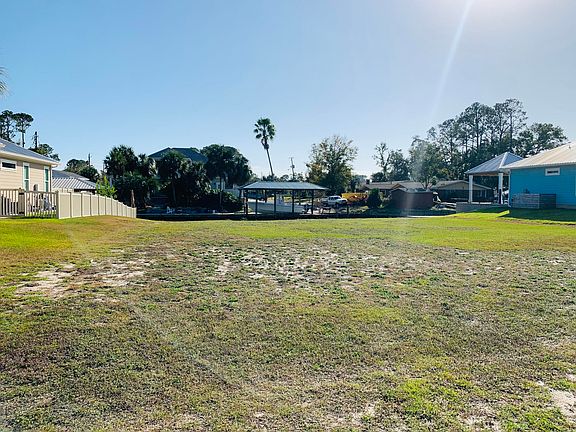 4th image of 7129 Dolphin Bay Blvd
