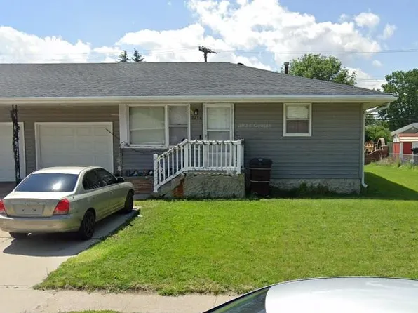 2754 29th Ave #2756, Columbus, NE 68601