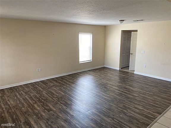 3rd image of 325 Fish Hawk Dr